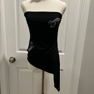 Elegant Black Strapless Rushed Side Top